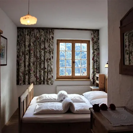 Vier Jahreszeiten Apartament