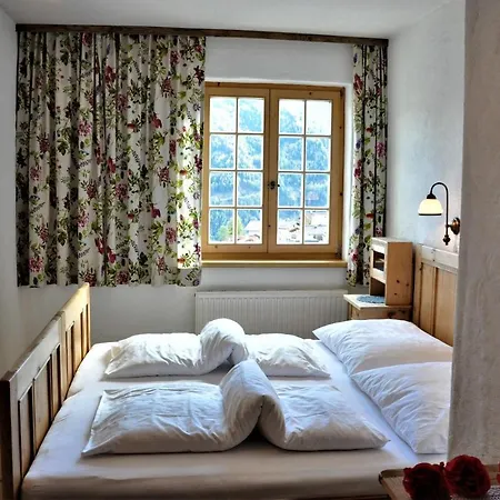 Vier Jahreszeiten Apartament Ladis